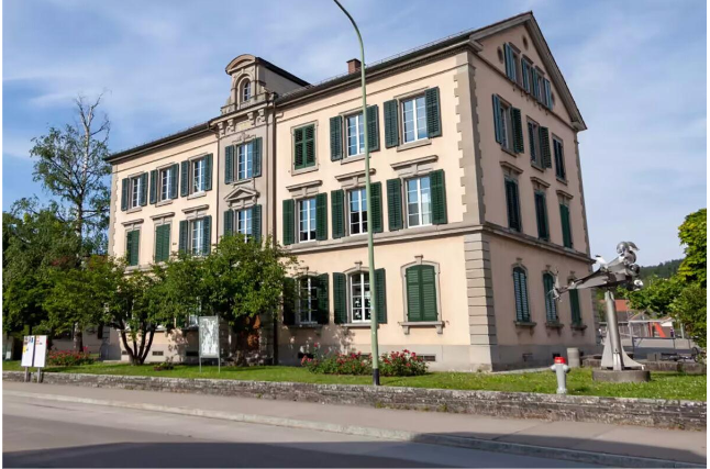 Generalplanersubmission Sanierung Schulhaus Dorfstrasse 4, Embrach
